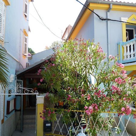 Villa Mozart Veli Lošinj Exteriör bild