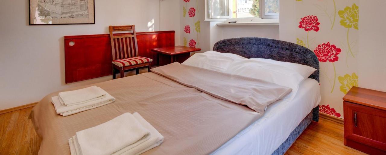 Villa Mozart Veli Lošinj Exteriör bild